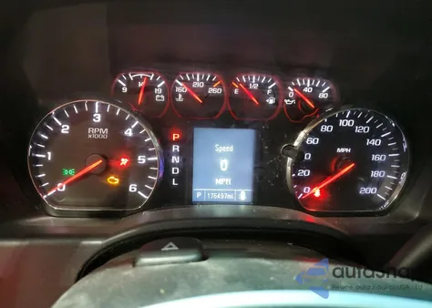 2018 Chevrolet Silverado K1500 Custom z USA, uszkodzony, nr VIN 1GCVKPEC4JZ320480